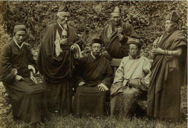 13th Dalai Lama with the King of Sikkim - Darjeeling 1900