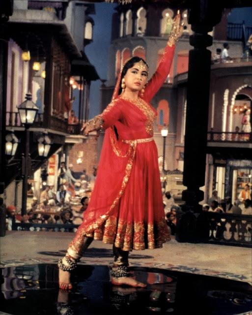 Indian Actress Meena Kumari in the Movie Pakeezah - 1972