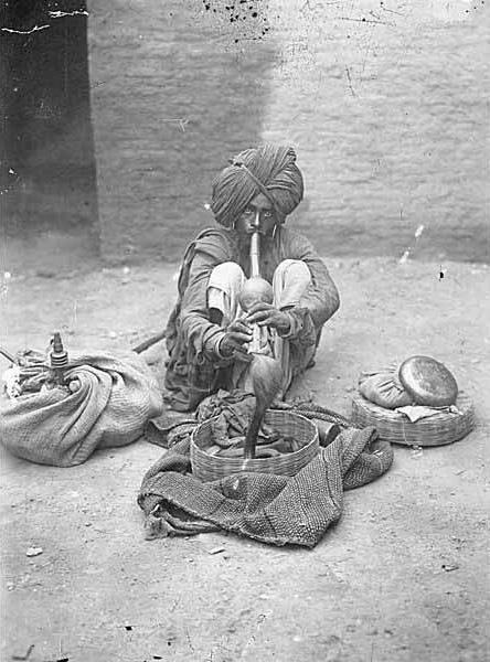 Snake charmers - India, ca.1921