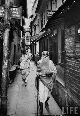 Varanasi Lane - 1953